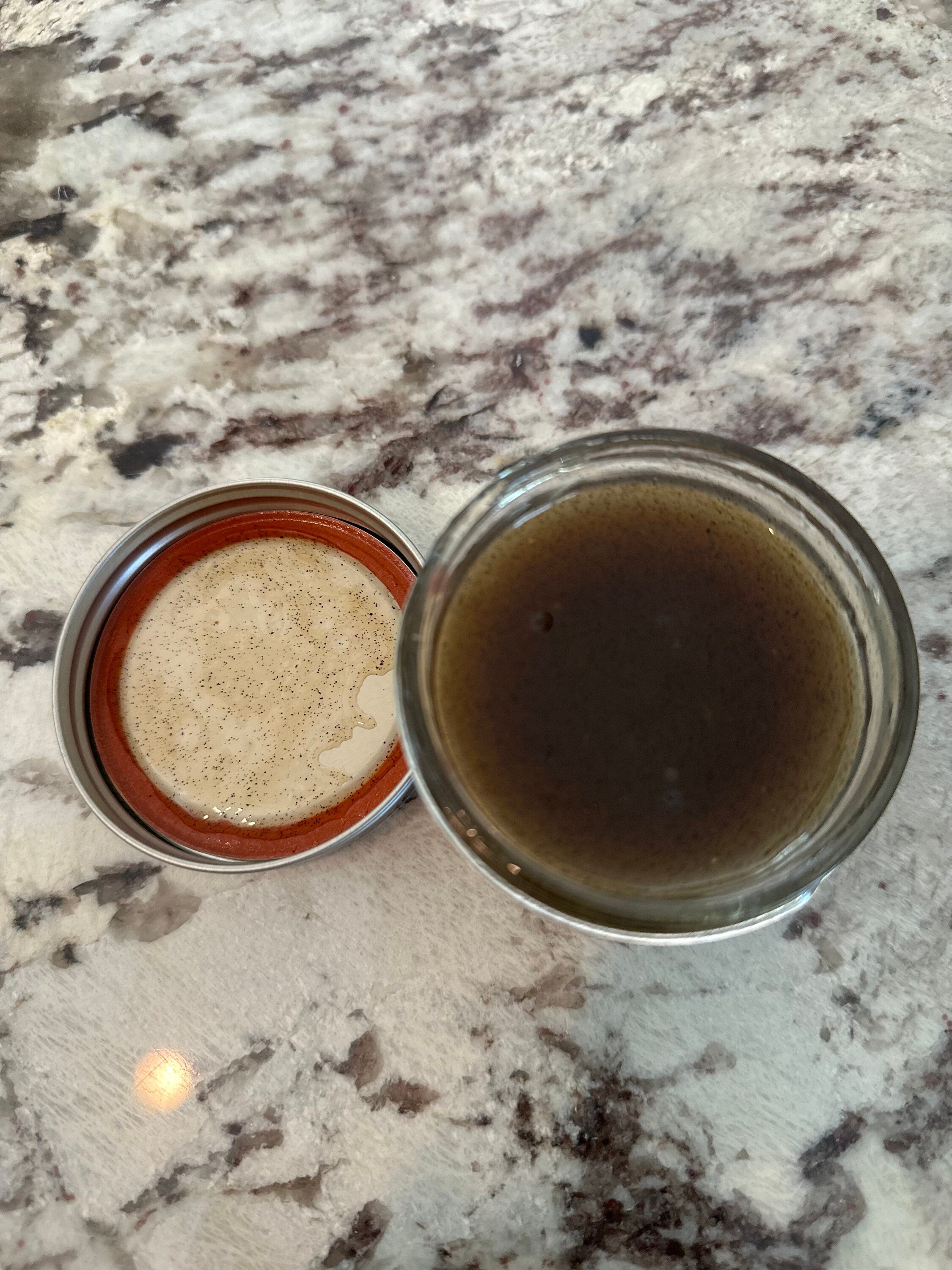 Gourmet Vanilla Bean Paste: Rich Flavor, Culinary Delight